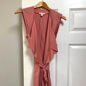 Dusty rose sleeveless blazer